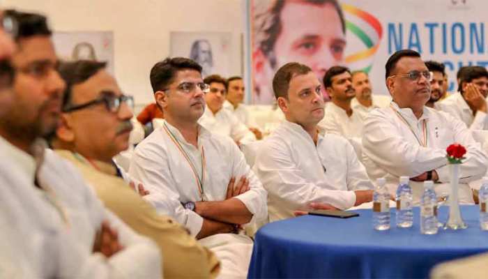 कांग्रेस ने दिल्ली में जारी किया खर्च कटौती का सर्कुलर, उधर जयपुर में 5 स्टार होटल में हो रही थी मीटिंग कांग्रेस ने दिल्ली में जारी किया खर्च कटौती का सर्कुलर, उधर जयपुर में 5 स्टार होटल में हो रही थी मीटिंग