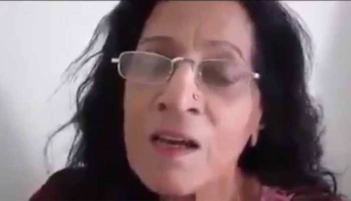 VIDEO : पाकिस्तान में हिंदुओं की संपत्ति पर अवैध कब्जा, दुखी मन से महिला प्रोफेसर ने सुनाई कहानी VIDEO : पाकिस्तान में हिंदुओं की संपत्ति पर अवैध कब्जा, दुखी मन से महिला प्रोफेसर ने सुनाई कहानी