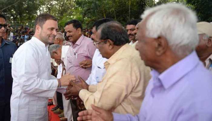 HAL कर्मचारियों से मिले राहुल गांधी, कहा- राफेल मुद्दे को देश भर में गली-गली तक ले जाएंगे HAL कर्मचारियों से मिले राहुल गांधी, कहा- राफेल मुद्दे को देश भर में गली-गली तक ले जाएंगे