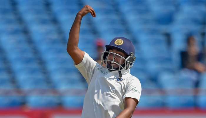 Hyderabad Test Analysis: दूसरे टेस्ट में भी तीसरे दिन ही निकला नतीजा, शॉ बने नए हीरो Hyderabad Test Analysis: दूसरे टेस्ट में भी तीसरे दिन ही निकला नतीजा, शॉ बने नए हीरो