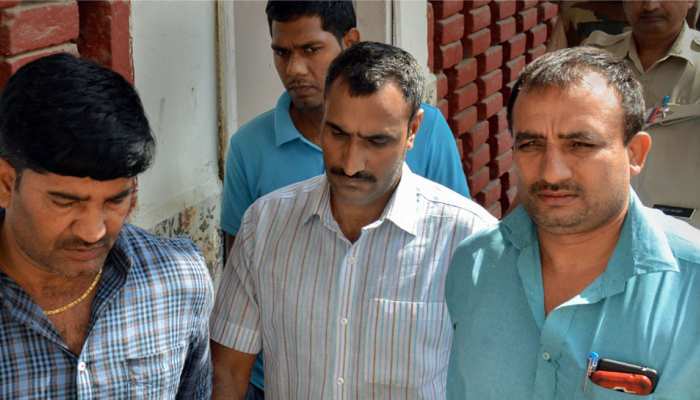 गुरुग्राम गोलीकांड: गनर हरियाणा पुलिस से बर्खास्त, आरोपी ने बताया 'शैतान' का मतलब गुरुग्राम गोलीकांड: गनर हरियाणा पुलिस से बर्खास्त, आरोपी ने बताया 'शैतान' का मतलब