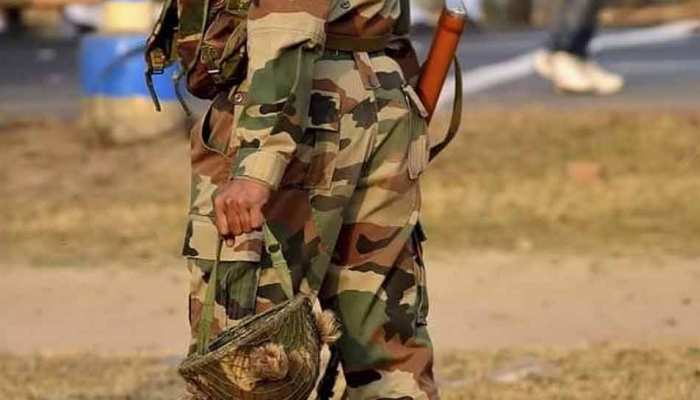 असम: फर्जी एनकाउंटर में मेजर जनरल सहित 7 सैन्यकर्मियों को उम्रकैद, 5 युवकों की हुई थी हत्या असम: फर्जी एनकाउंटर में मेजर जनरल सहित 7 सैन्यकर्मियों को उम्रकैद, 5 युवकों की हुई थी हत्या