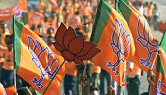 सबरीमाला प्रकरण : न्यायालय के फैसले के खिलाफ केरल की राजधानी में भाजपा की रैली सबरीमाला प्रकरण : न्यायालय के फैसले के खिलाफ केरल की राजधानी में भाजपा की रैली