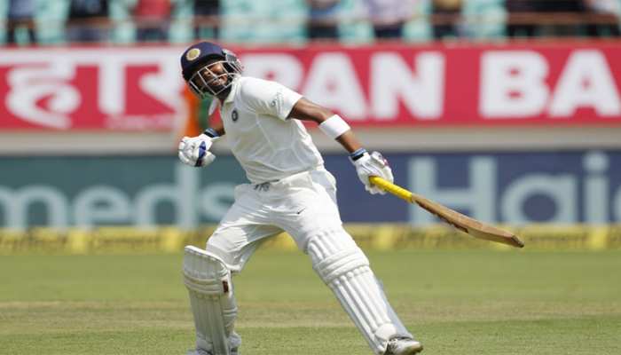 ICC टेस्ट रैंकिंग : कोहली शीर्ष पर बरकरार, पृथ्वी और पंत की लंबी छलांग ICC टेस्ट रैंकिंग : कोहली शीर्ष पर बरकरार, पृथ्वी और पंत की लंबी छलांग