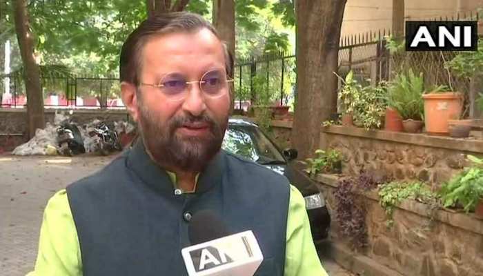राम मंदिर पर थरूर के बयान के बाद जावड़ेकर ने कहा- चुनाव के समय कांग्रेस हिंदू हो जाती है राम मंदिर पर थरूर के बयान के बाद जावड़ेकर ने कहा- चुनाव के समय कांग्रेस हिंदू हो जाती है