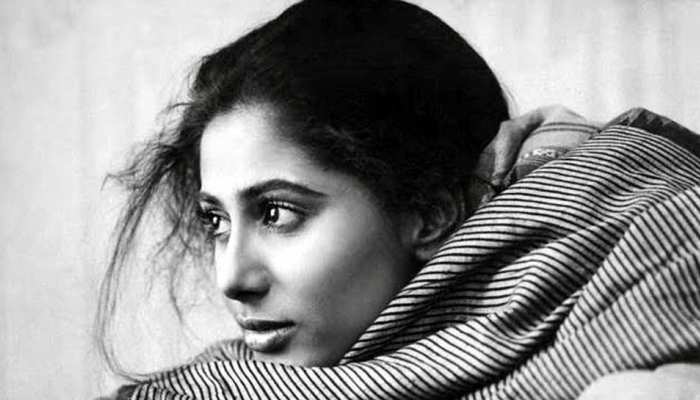B'day Special: डेथ के बाद रिलीज हुई थीं स्मिता पाटिल की ये फिल्में, दिलचस्प हैं उनसे जुड़े किस्से B'day Special: डेथ के बाद रिलीज हुई थीं स्मिता पाटिल की ये फिल्में, दिलचस्प हैं उनसे जुड़े किस्से