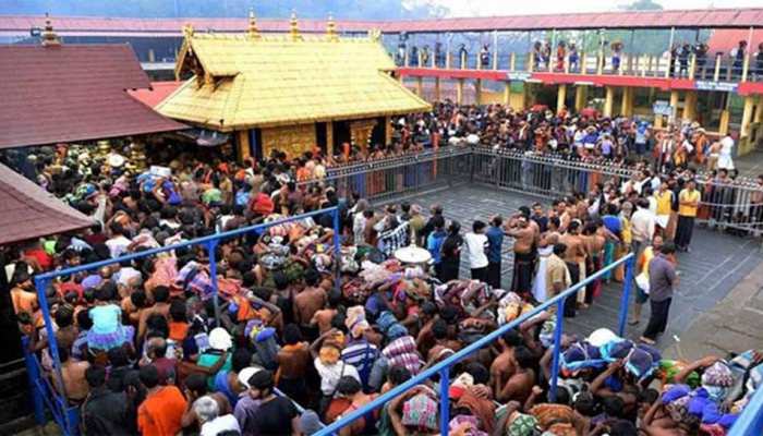 सबरीमाला मामला: पक्षकारों की बैठक में नहीं बनी सहमति, बोर्ड बातचीत रखेगा जारी सबरीमाला मामला: पक्षकारों की बैठक में नहीं बनी सहमति, बोर्ड बातचीत रखेगा जारी