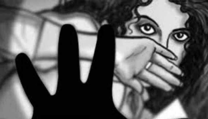 अस्पताल में मूक-बधिर महिला से दुराचार के आरोप में चार सैन्यकर्मी के खिलाफ मामला दर्ज अस्पताल में मूक-बधिर महिला से दुराचार के आरोप में चार सैन्यकर्मी के खिलाफ मामला दर्ज
