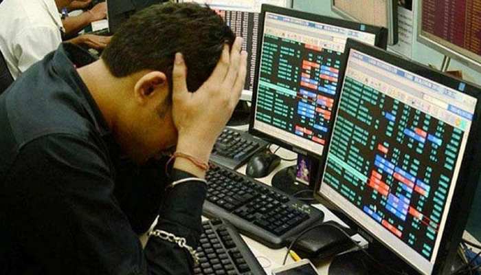 भारी गिरावट के साथ खुला बाजार, सेंसेक्स करीब 400 अंक टूटा भारी गिरावट के साथ खुला बाजार, सेंसेक्स करीब 400 अंक टूटा