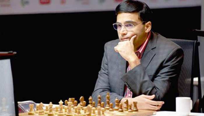 विश्वनाथन आनंद ने आइल ऑफ मैन शतरंज टूर्नामेंट में अमेरिका के रोबर्ट हेस के साथ ड्रॉ खेला विश्वनाथन आनंद ने आइल ऑफ मैन शतरंज टूर्नामेंट में अमेरिका के रोबर्ट हेस के साथ ड्रॉ खेला