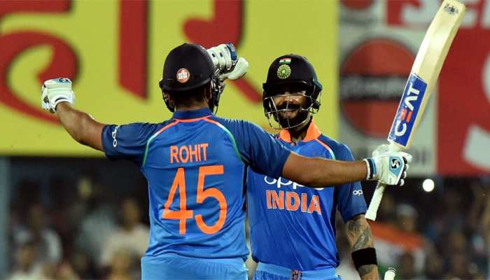 INDvsWI: रिकॉर्ड बनाने मैदान में उतरेगी टीम इंडिया, जानिए कब-कहां-कैसे देखें विजाग वन-डे INDvsWI: रिकॉर्ड बनाने मैदान में उतरेगी टीम इंडिया, जानिए कब-कहां-कैसे देखें विजाग वन-डे