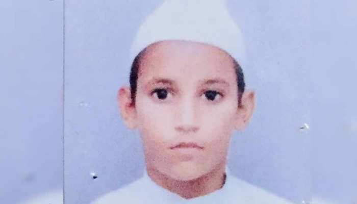 मदरसे में पढ़ने वाले 8 साल के बच्चे की दर्दनाक मौत, हत्या का मुकदमा दर्ज मदरसे में पढ़ने वाले 8 साल के बच्चे की दर्दनाक मौत, हत्या का मुकदमा दर्ज
