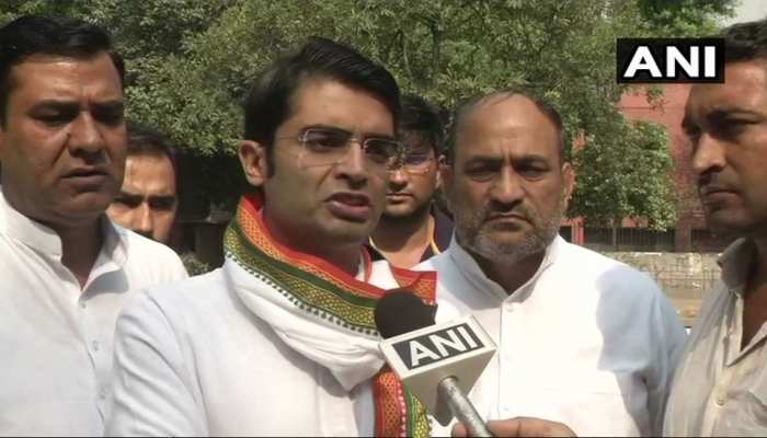 राफेल के खेल से घबराई मोदी-शाह की जोड़ी, इसलिए रातोंरात सीबीआई तोड़ी- कांग्रेस राफेल के खेल से घबराई मोदी-शाह की जोड़ी, इसलिए रातोंरात सीबीआई तोड़ी- कांग्रेस
