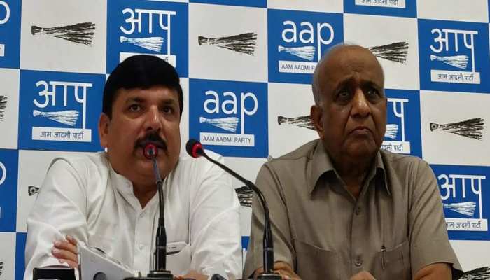 CBI मामला: AAP ने कहा, 'सुप्रीम कोर्ट ने केंद्र सरकार को संविधान की धज्जियां उड़ाने से रोका' CBI मामला: AAP ने कहा, 'सुप्रीम कोर्ट ने केंद्र सरकार को संविधान की धज्जियां उड़ाने से रोका'