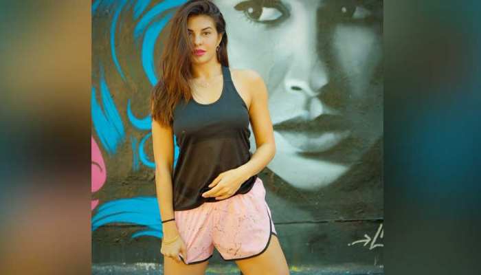 #MeToo पर बोलीं जैकलीन फर्नांडिस- यौन उत्पीड़क हर जगह है, कभी-कभी हमारे अपने घर में भी... #MeToo पर बोलीं जैकलीन फर्नांडिस- यौन उत्पीड़क हर जगह है, कभी-कभी हमारे अपने घर में भी...