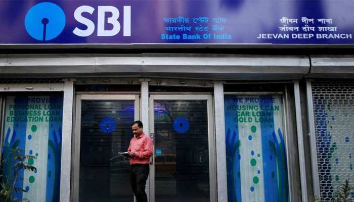 अटके कर्ज को वसूलने का औजार बैंकों को हासिल हो गया : SBI चीफ अटके कर्ज को वसूलने का औजार बैंकों को हासिल हो गया : SBI चीफ
