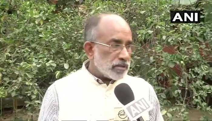 केंद्रीय मंत्री बोले-जो महिलाएं मस्जिद और चर्च नहीं गईं, वे सबरीमाला सिर्फ कैमरे के लिए जाना चाहती हैं केंद्रीय मंत्री बोले-जो महिलाएं मस्जिद और चर्च नहीं गईं, वे सबरीमाला सिर्फ कैमरे के लिए जाना चाहती हैं