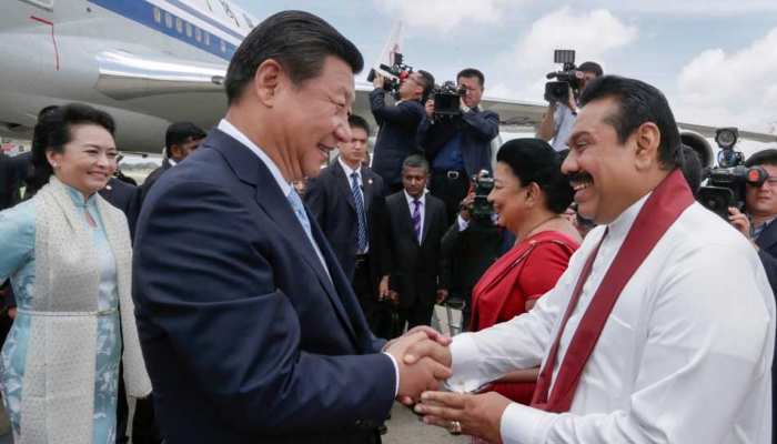 चीन, श्रीलंका की राजनीति में कर रहा घुसपैठ, महिंदा राजपक्षे को सांसद खरीदने के लिए दे रहा पैसे! चीन, श्रीलंका की राजनीति में कर रहा घुसपैठ, महिंदा राजपक्षे को सांसद खरीदने के लिए दे रहा पैसे!