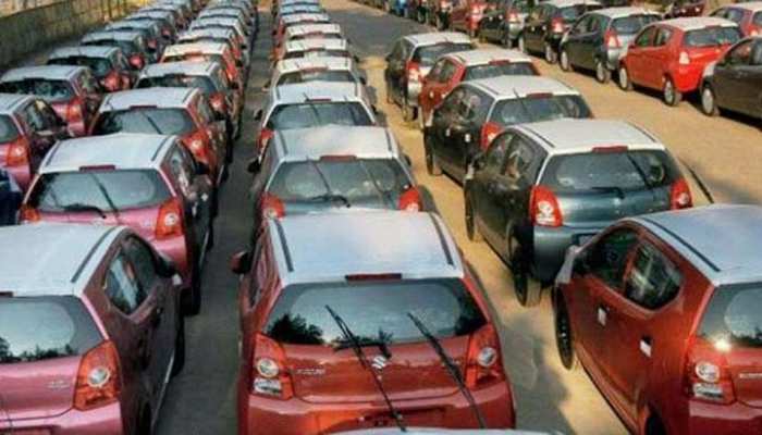 Maruti नहीं इस बार फोर्ड ने मचाया धमाल, Honda ने भी गाड़े झंडे Maruti नहीं इस बार फोर्ड ने मचाया धमाल, Honda ने भी गाड़े झंडे