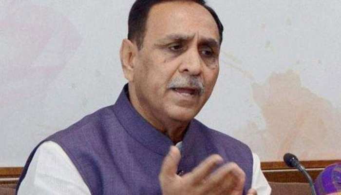 एक हजार रुपये में तीन लाख कॉलेज स्टूडेंट्स को टैबलेट कंप्यूटर देगी गुजरात सरकार एक हजार रुपये में तीन लाख कॉलेज स्टूडेंट्स को टैबलेट कंप्यूटर देगी गुजरात सरकार