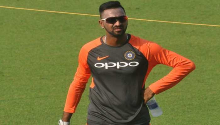क्रुणाल पांड्या का डेब्यू लगभग तय, BCCI ने जारी किए अंतिम 12 खिलाड़ियों के नाम क्रुणाल पांड्या का डेब्यू लगभग तय, BCCI ने जारी किए अंतिम 12 खिलाड़ियों के नाम