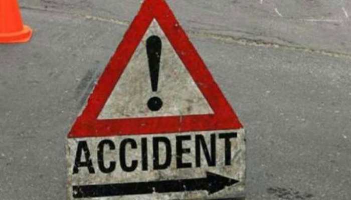 सोनीपत में भयानक सड़क हादसे में 12 लोगों की मौत, 7 घायल सोनीपत में भयानक सड़क हादसे में 12 लोगों की मौत, 7 घायल