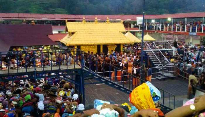 आज खुलेंगे सबरीमाला के कपाट, कांग्रेस ने भी किया महिलाओं की एंट्री का विरोध आज खुलेंगे सबरीमाला के कपाट, कांग्रेस ने भी किया महिलाओं की एंट्री का विरोध