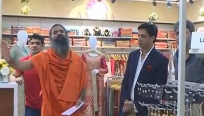 पतंजलि परिधान का दिवाली धमाका: 500 रुपये में खरीदें जीन्स, 25% की छूट पाएं पतंजलि परिधान का दिवाली धमाका: 500 रुपये में खरीदें जीन्स, 25% की छूट पाएं