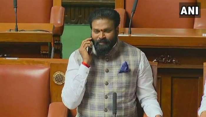 बेल्लारी: कांग्रेस ने कर्नाटक में बीजेपी के नंबर 2 की बहन को हराया बेल्लारी: कांग्रेस ने कर्नाटक में बीजेपी के नंबर 2 की बहन को हराया