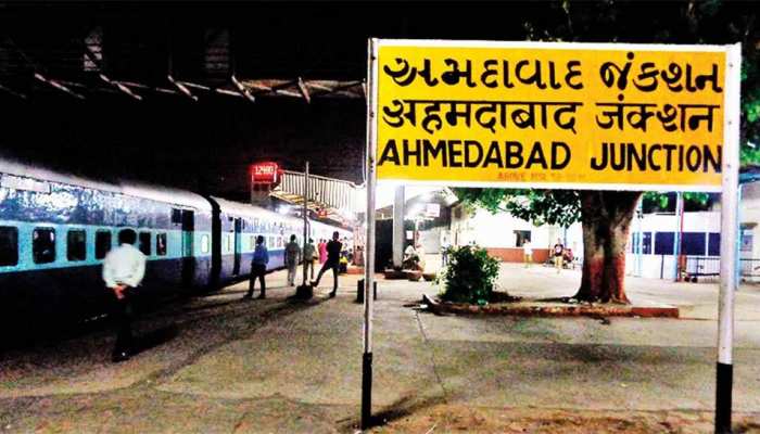 गुजरात सरकार ने कहा, 'अहमदाबाद का नाम कर्णावती करने के लिए तैयार' गुजरात सरकार ने कहा, 'अहमदाबाद का नाम कर्णावती करने के लिए तैयार'
