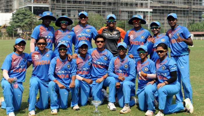 महिला वर्ल्ड कप T20: खिताब को लक्ष्य बनाकर जीत से शुरुआत करने उतरेगी टीम इंडिया महिला वर्ल्ड कप T20: खिताब को लक्ष्य बनाकर जीत से शुरुआत करने उतरेगी टीम इंडिया