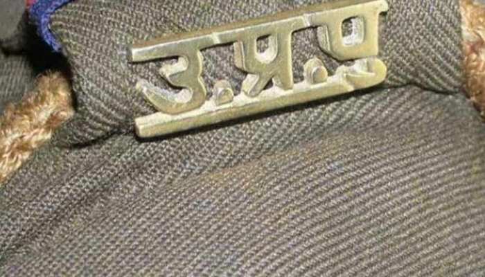 अलीगढ़ के दो गांवों में बदमाशों का धावा, मारपीट के बाद की लाखों की लूट अलीगढ़ के दो गांवों में बदमाशों का धावा, मारपीट के बाद की लाखों की लूट