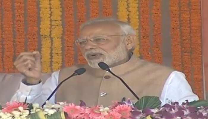 अर्बन नक्सल साफ-सुथरे दिखते हैं, पर इनके काम अच्छे नहीं हैं: पीएम मोदी अर्बन नक्सल साफ-सुथरे दिखते हैं, पर इनके काम अच्छे नहीं हैं: पीएम मोदी