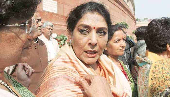 BJP नेता ने हैदराबाद का नाम बदलने को कहा, रेणुका चौधरी बोलीं- 'पहले अपना नाम बदल लो' BJP नेता ने हैदराबाद का नाम बदलने को कहा, रेणुका चौधरी बोलीं- 'पहले अपना नाम बदल लो'