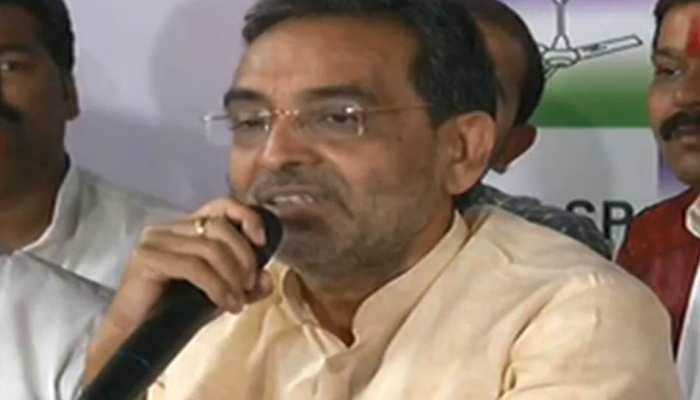 NDA में आर-पार के मूड में उपेंद्र कुशवाहा, 'हमें 3 से ज्यादा सीटें चाहिए, कितने पर मानूंगा तय नहीं' NDA में आर-पार के मूड में उपेंद्र कुशवाहा, 'हमें 3 से ज्यादा सीटें चाहिए, कितने पर मानूंगा तय नहीं'