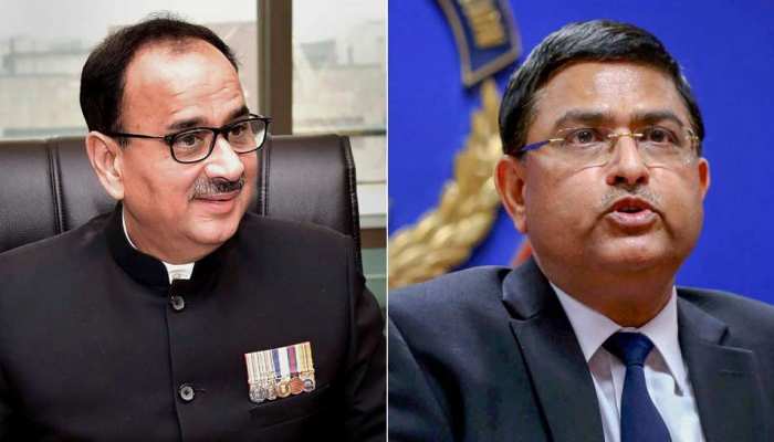 CBI विवाद : आलोक वर्मा ने भ्रष्टाचार के आरोपों का किया खंडन, राकेश अस्थाना भी पहुंचे CVC ऑफिस CBI विवाद : आलोक वर्मा ने भ्रष्टाचार के आरोपों का किया खंडन, राकेश अस्थाना भी पहुंचे CVC ऑफिस