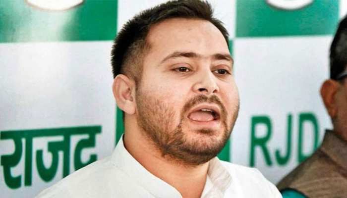 ट्वीटर पर भी खामोश हैं तेजस्वी, सत्तापक्ष के लिए सुकून लेकिन RJD की बढ़ी टेंशन! ट्वीटर पर भी खामोश हैं तेजस्वी, सत्तापक्ष के लिए सुकून लेकिन RJD की बढ़ी टेंशन!