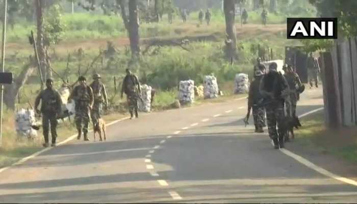 छत्तीसगढ़ में आज वोटिंग : ड्रोन से हो रही निगरानी, 18 हजार जवान सुरक्षा में तैनात छत्तीसगढ़ में आज वोटिंग : ड्रोन से हो रही निगरानी, 18 हजार जवान सुरक्षा में तैनात