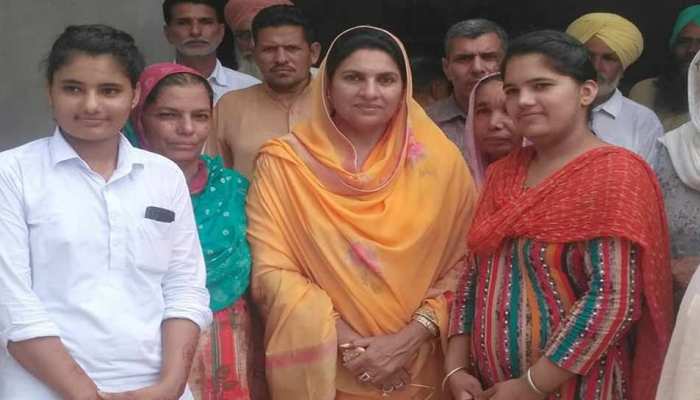 देवी लाल ने इनेलो को पाला-पोसा, लेकिन 15 लोग इसे दीमक की तरह खा रहे हैं: नैना चौटाला देवी लाल ने इनेलो को पाला-पोसा, लेकिन 15 लोग इसे दीमक की तरह खा रहे हैं: नैना चौटाला