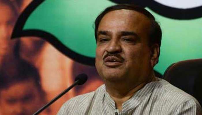 अनंत कुमार के निधन पर CM योगी ने जताया शोक, कहा- 'उन्हें भूला नहीं जा सकता' अनंत कुमार के निधन पर CM योगी ने जताया शोक, कहा- 'उन्हें भूला नहीं जा सकता'