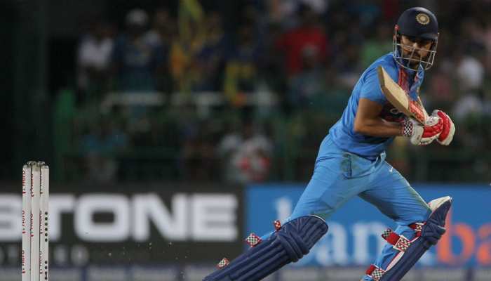 INDvsWI: इस विंडीज गेंदबाज ने आखिरी ओवर में टीम इंडिया को जीत के लिए तरसाया INDvsWI: इस विंडीज गेंदबाज ने आखिरी ओवर में टीम इंडिया को जीत के लिए तरसाया