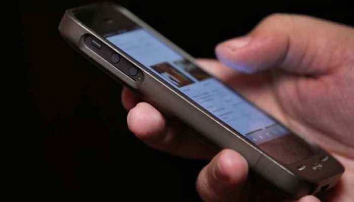 Padosi Desh: Most pakistani do no know what the internet is says report Padosi Desh: Most pakistani do no know what the internet is says report