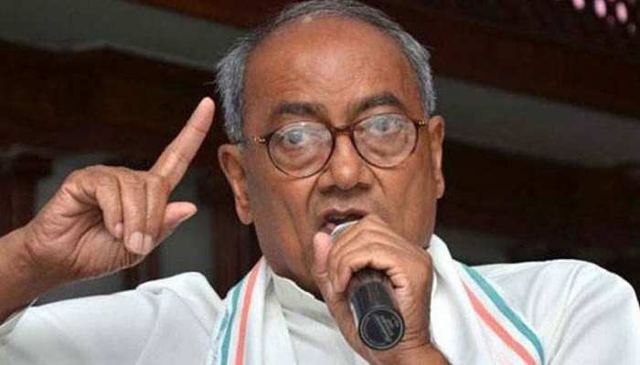 केन्द्रीय कर्मचारियों पर RSS की शाखा में शामिल होने पर बैन पहले से ही लागू है: दिग्विजय सिंह केन्द्रीय कर्मचारियों पर RSS की शाखा में शामिल होने पर बैन पहले से ही लागू है: दिग्विजय सिंह
