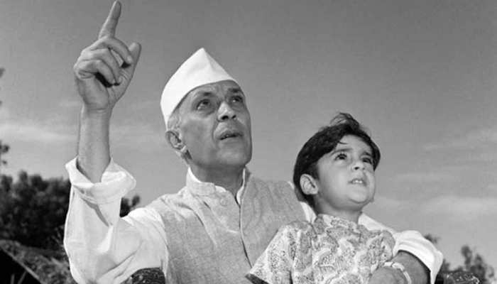 'जीवन ताश के पत्तों के खेल की तरह है', जानें चाचा नेहरू के 10 अनमोल वचन 'जीवन ताश के पत्तों के खेल की तरह है', जानें चाचा नेहरू के 10 अनमोल वचन
