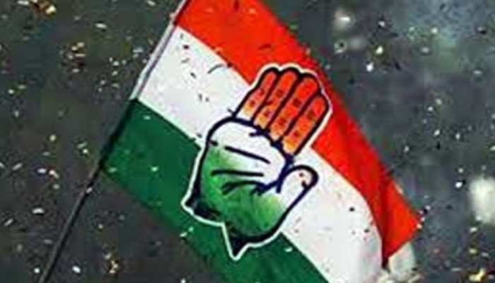 तेलंगाना चुनाव 2018 : पहली सूची के बाद कांग्रेस ने जारी की 10 उम्मीदवारों की लिस्ट तेलंगाना चुनाव 2018 : पहली सूची के बाद कांग्रेस ने जारी की 10 उम्मीदवारों की लिस्ट