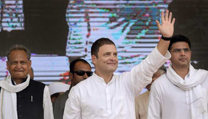 राजस्थान: ये क्या! कांग्रेस ने लिस्ट जारी नहीं की, लेकिन प्रत्याशी भरने लगे पर्चा राजस्थान: ये क्या! कांग्रेस ने लिस्ट जारी नहीं की, लेकिन प्रत्याशी भरने लगे पर्चा