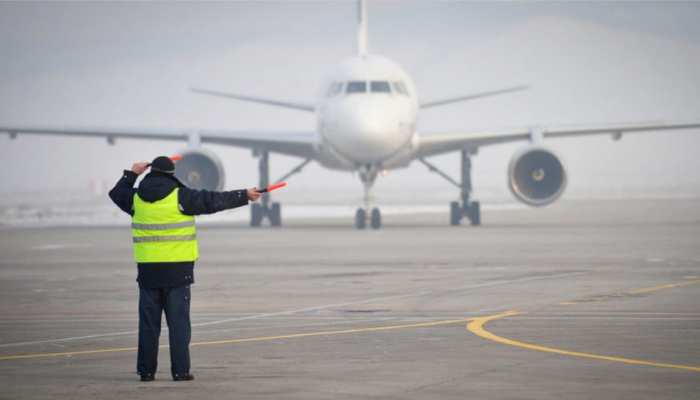 UDAN : दरभंगा एयरपोर्ट से हावई सेवा का रास्ता साफ, जल्द ही होगा शिलान्यास UDAN : दरभंगा एयरपोर्ट से हावई सेवा का रास्ता साफ, जल्द ही होगा शिलान्यास