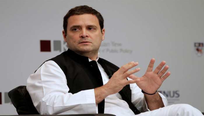 अंकिव बसोया मामले पर बोले राहुल, 'BJP में मंत्रिमंडल का दरवाजा फर्जी डिग्री से खुलता है' अंकिव बसोया मामले पर बोले राहुल, 'BJP में मंत्रिमंडल का दरवाजा फर्जी डिग्री से खुलता है'