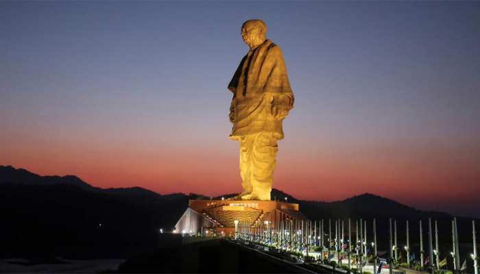गुजरात सरकार का ऐलान, वायु और रेल संपर्क से जुड़ेगा 'स्टैच्यू ऑफ यूनिटी' गुजरात सरकार का ऐलान, वायु और रेल संपर्क से जुड़ेगा 'स्टैच्यू ऑफ यूनिटी'