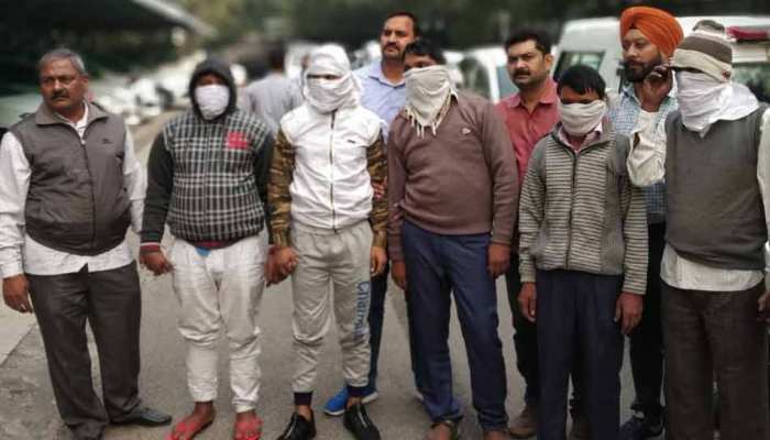 दिल्ली: ट्रेन में 1000 से ज़्यादा वारदात करने वाला गैंग गिरफ्तार दिल्ली: ट्रेन में 1000 से ज़्यादा वारदात करने वाला गैंग गिरफ्तार